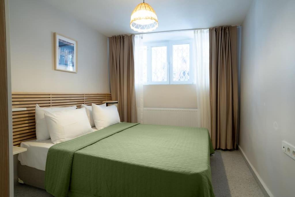 Appartamento Modern And Designed 2Br W Garden Adalar Esterno foto
