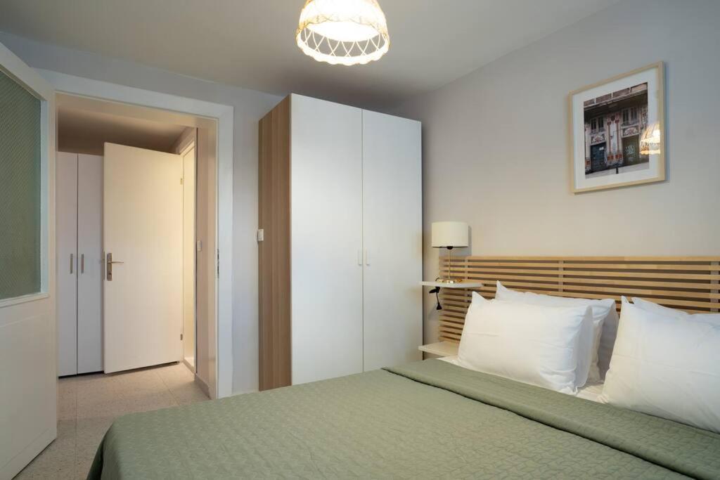 Appartamento Modern And Designed 2Br W Garden Adalar Esterno foto